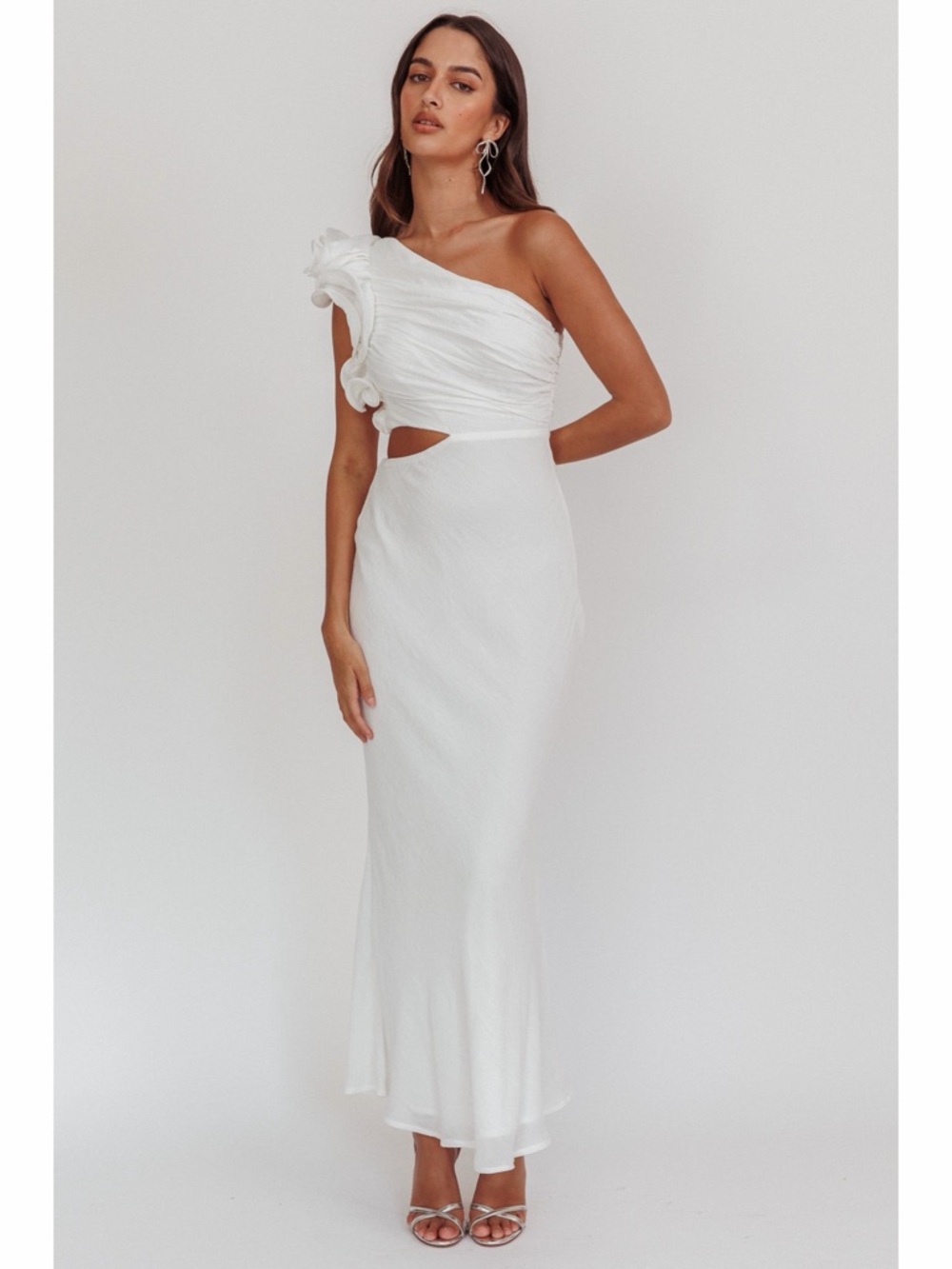 NWT Saints & Secrets Deanna One-Shoulder Cut Out‎ Ruffle White Maxi Dress